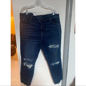 American Eagle distressed jeans